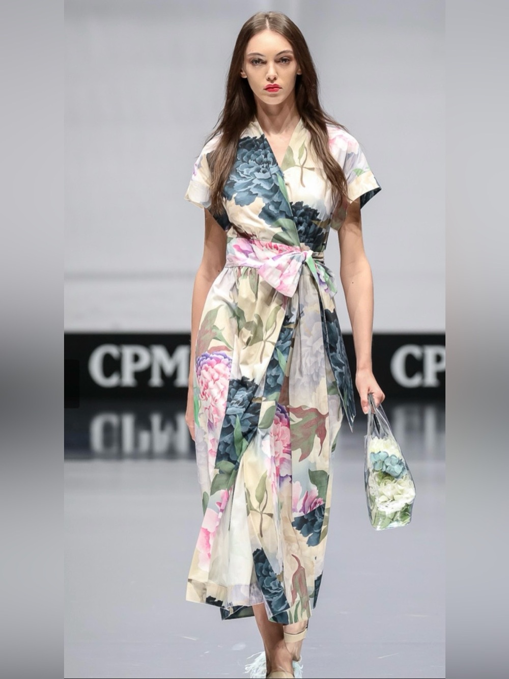 RIANI Hydrangea Print Floral Maxi Dress Size 6